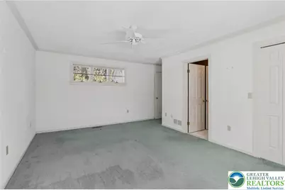 4861 Sydney Close, Lower Macungie Twp, PA 18062 - Photo 43