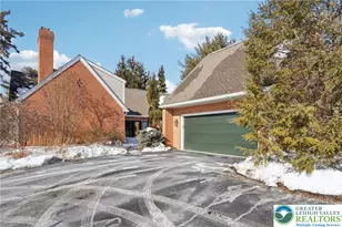 4861 Sydney Close, Lower Macungie Twp, PA 18062 - Photo 3