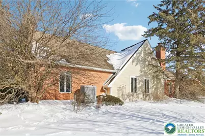 4861 Sydney Close, Lower Macungie Twp, PA 18062 - Photo 1