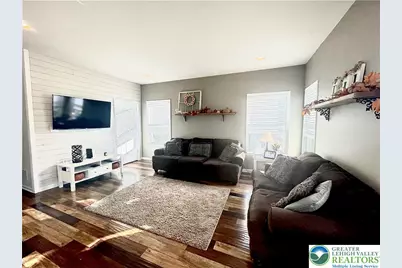 1076 King Way, Upper Macungie Township, PA 18031 - Photo 7