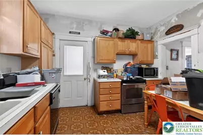 115 Hull Avenue, Olyphant, PA 18447 - Photo 15