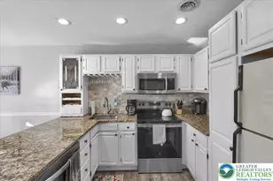 102 Laurelwoods Dr, Kidder, PA 18624 - Photo 7