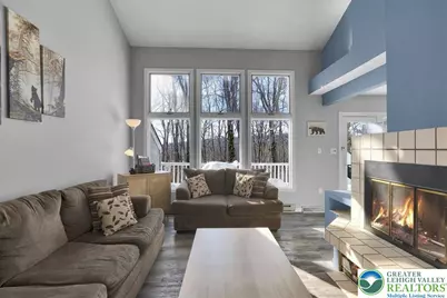 102 Laurelwoods Drive, Kidder, PA 18624 - Photo 3