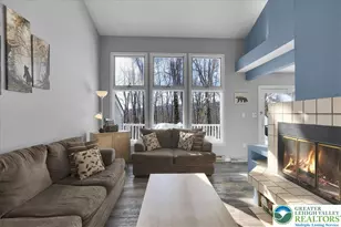 102 Laurelwoods Dr, Kidder, PA 18624 - Photo 3