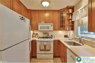 2641 South Street, Allentown City, PA 18104 - Photo 9