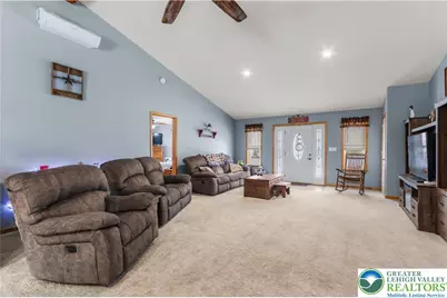 405 Rabbit Run Road, West Penn Twp, PA 18211 - Photo 3