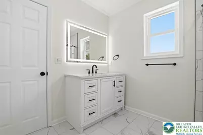 255 E Railroad Street, Nesquehoning, PA 18240 - Photo 21