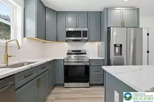 255 E Railroad St, Nesquehoning Boro, PA 18240 - Photo 7