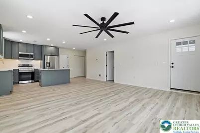 255 E Railroad Street, Nesquehoning, PA 18240 - Photo 9