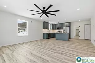 255 E Railroad St, Nesquehoning Boro, PA 18240 - Photo 5