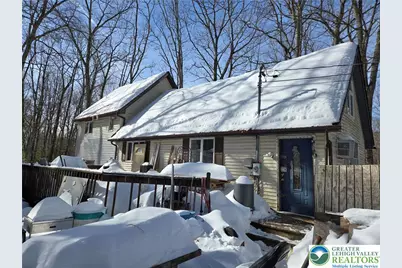 348 Carnation Road, Middle Smithfield, PA 18302 - Photo 1