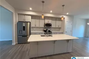 1033 Watson Ct, Upper Macungie Township, PA 18051 - Photo 5