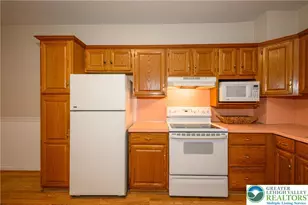 109 W 27th St, Northampton Township, PA 18067 - Photo 25