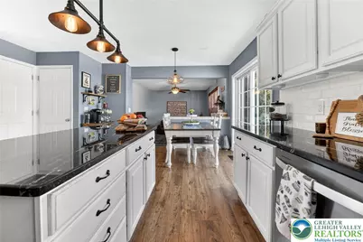 4609 Troxell Drive, Whitehall Twp, PA 18052 - Photo 15