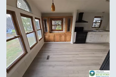 1009 Redwood Drive, Upper Macungie Township, PA 18031 - Photo 9