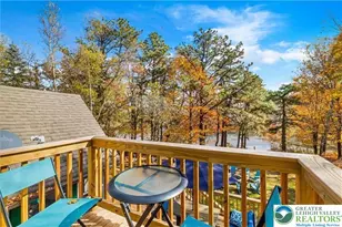 2208 Mohegan Ct, Long Pond, PA 18334 - Photo 11