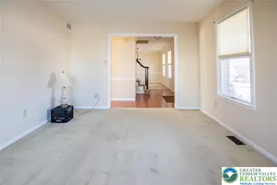 4386 Hilltop Circle, Bethlehem Township, PA 18020 - Photo 13