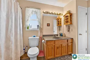 2354 Market, South Whitehall Twp, PA 18104 - Photo 23