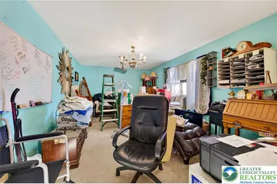 2354 Market, South Whitehall Twp, PA 18104 - Photo 17