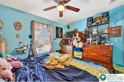 2354 Market, South Whitehall Twp, PA 18104 - Photo 25