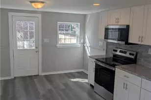 416 E Laurel St, Bethlehem City, PA 18018 - Photo 3