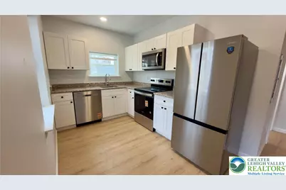 403 Walnut Street #A, Bath Boro, PA 18014 - Photo 9