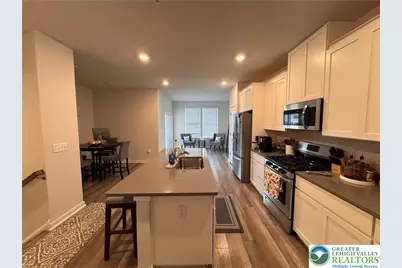 7505 Clayton Avenue, Upper Saucon Township, PA 18036 - Photo 7