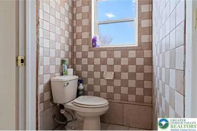 1307 Chestnut Street, Trainer, PA 19061 - Photo 29