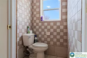 1307 Chestnut St, Other, PA 19061 - Photo 29