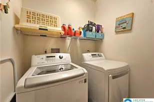 118 E 1st St, Wind Gap, PA 18091 - Photo 23