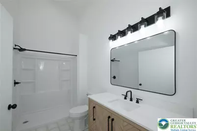 624 E 8th Street, Northampton Township, PA 18067 - Photo 17