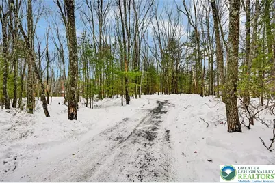 1055 Sugar Hollow Road, Chestnuthill Twp, PA 18353 - Photo 57