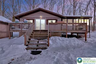 1543 Lake Ln, Pocono Lake, PA 18347 - Photo 5