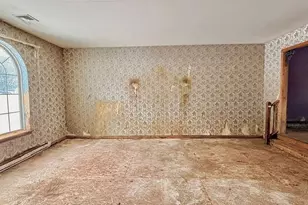 616 Almond Rd, Lehigh Township, PA 18088 - Photo 5