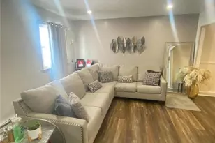 2268 Grove Rd, Hanover Twp, PA 18109 - Photo 5