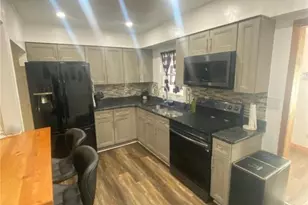 2268 Grove Rd, Hanover Twp, PA 18109 - Photo 11