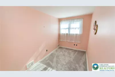 1996 Hall Street, Allentown, PA 18103 - Photo 17