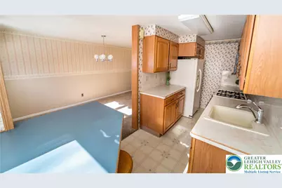 1996 Hall Street, Allentown, PA 18103 - Photo 3