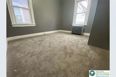 122 Spruce Street, Nazareth, PA 18064 - Photo 9
