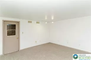 3560 Moravian Ct, Bethlehem Township, PA 18020 - Photo 37