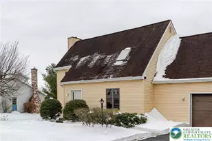 3560 Moravian Ct, Bethlehem Township, PA 18020 - Photo 3