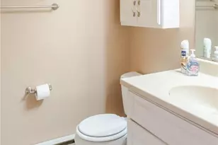 3560 Moravian Ct, Bethlehem Township, PA 18020 - Photo 19