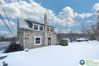 2568 Pike, Upper Saucon Township, PA 18036 - Photo 3