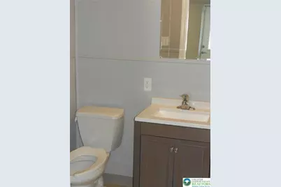 1613 W Washington Street #First Floor East, Allentown City, PA 18102 - Photo 5