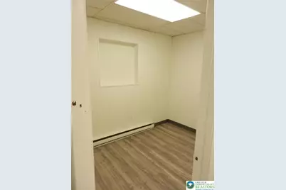 1613 W Washington Street #Second Floor East, Allentown, PA 18102 - Photo 7