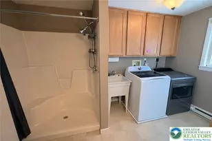 1060 Arbor Ln, Slatington, PA 18080 - Photo 35