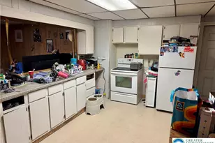 221 Green St, Tamaqua Boro, PA 18252 - Photo 9