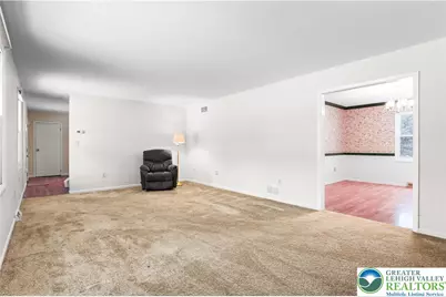 3901 Post Drive, Hanover Twp, PA 18017 - Photo 11