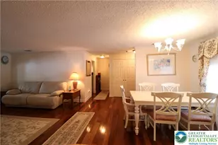 7416 Carol Ln, East Allen Township, PA 18067 - Photo 5