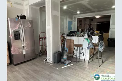 124 E High Street, Coaldale, PA 18218 - Photo 9